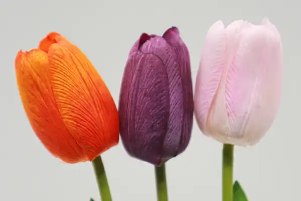 Are outdoor artificial tulips weather resistant?
